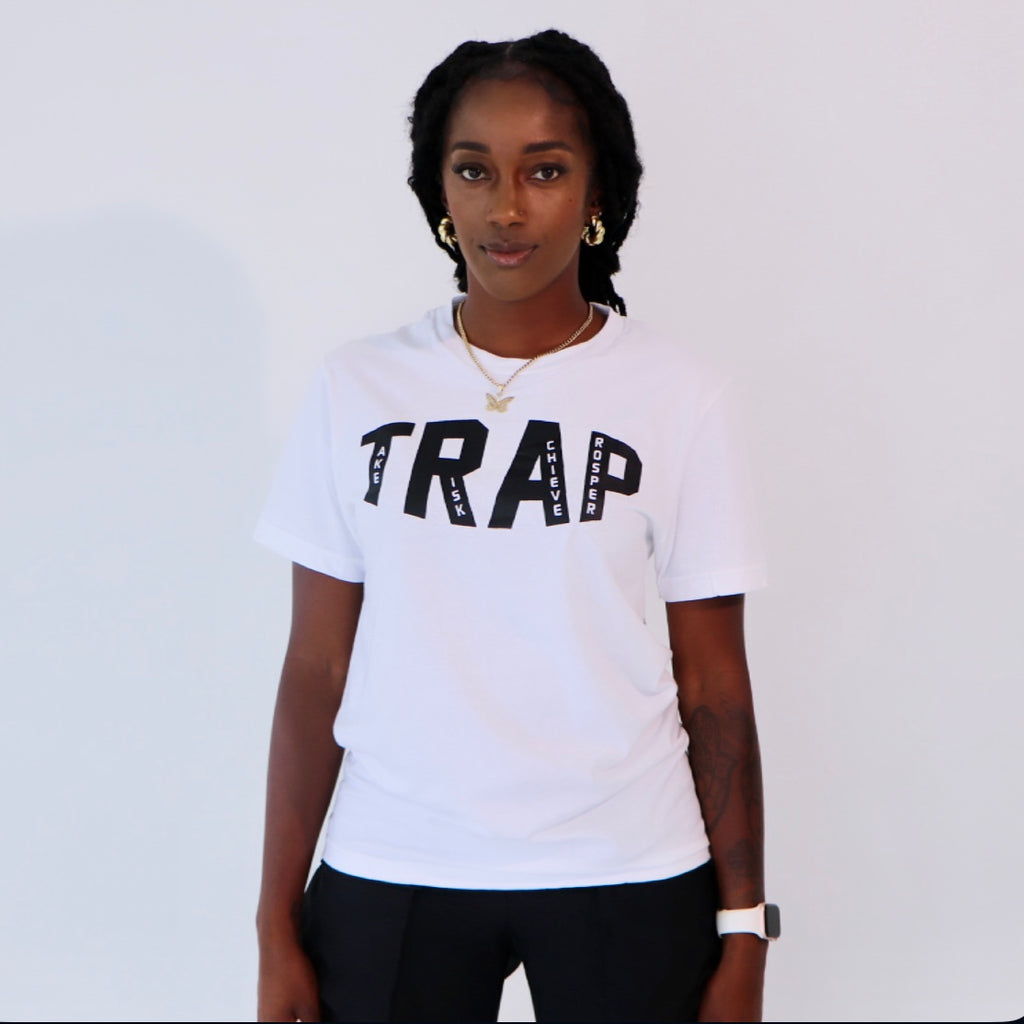 CLASSIC TRAP TEE  (WHITE/BLACK)